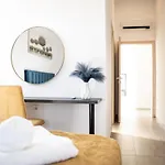 Istra Relax Sapphire Rebici