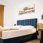 Istra Relax Sapphire