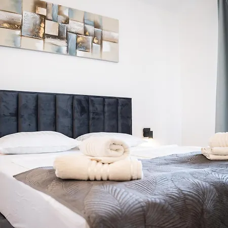 Istra Relax Sapphire Rebici