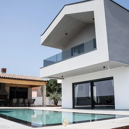 Istra Relax Sapphire *